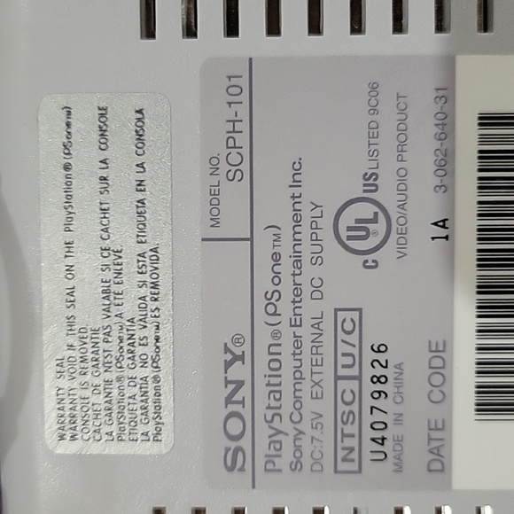 Sony Playstation 1 PsOne Slim With Memory Card, Controller & 5 games - Picture 6 of 11